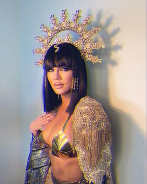 Strange. Cleopatra's boobs got bigger & nails got longer. Still sexy, though.