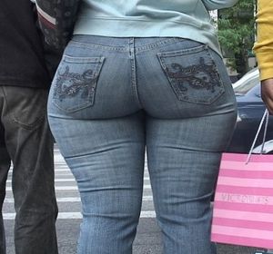 PHAT FAT PAWG ASS