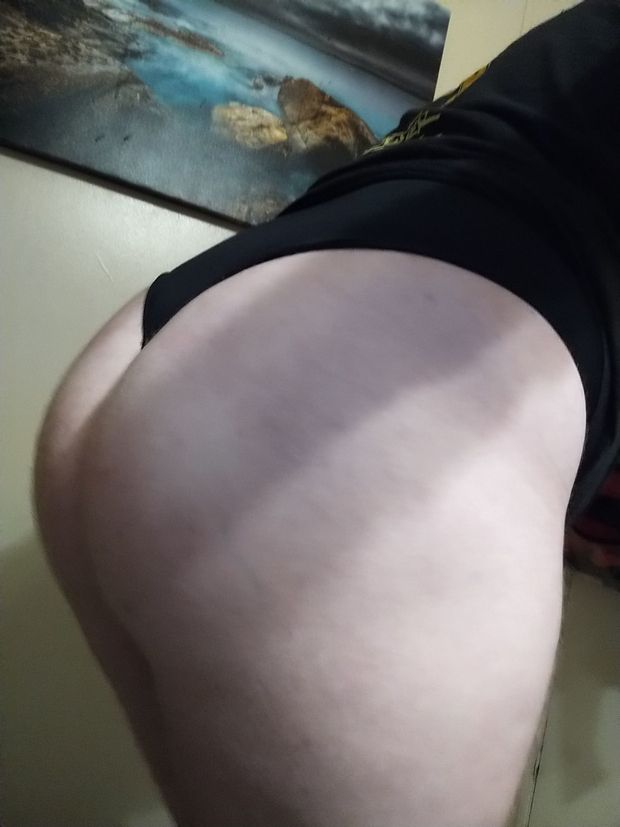 Sexy trans with a fantastic ass