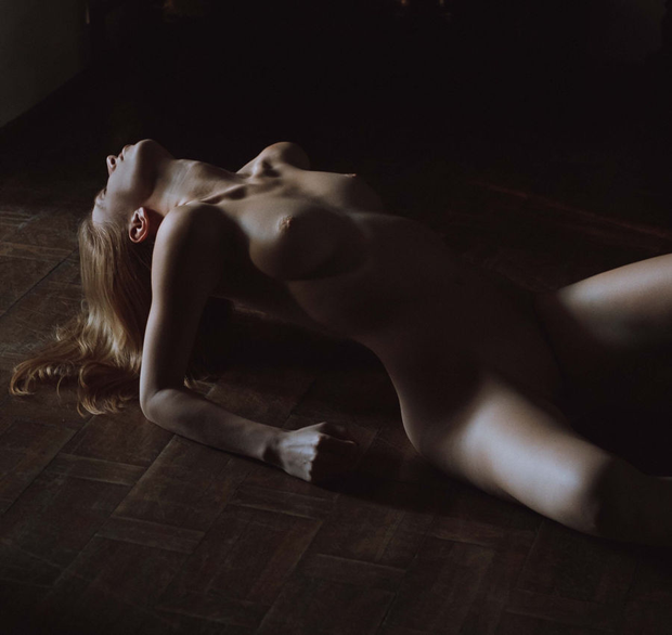 Nude Art pose