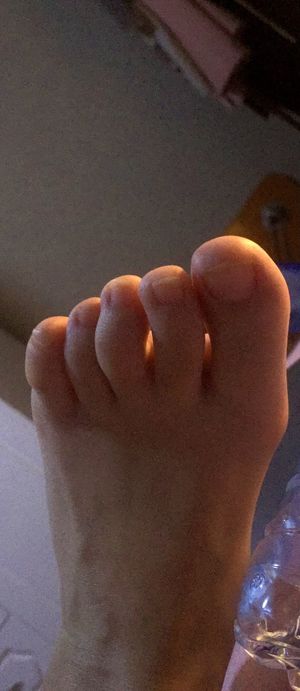 Smell my feet! I just take off my sexy heel