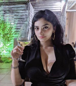 sofia mina delle cave