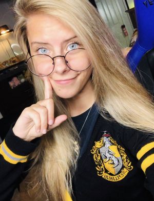 Hufflepuff is full of hot babes. I’m gonna go say what’s up to that blonde with the blue eyes.