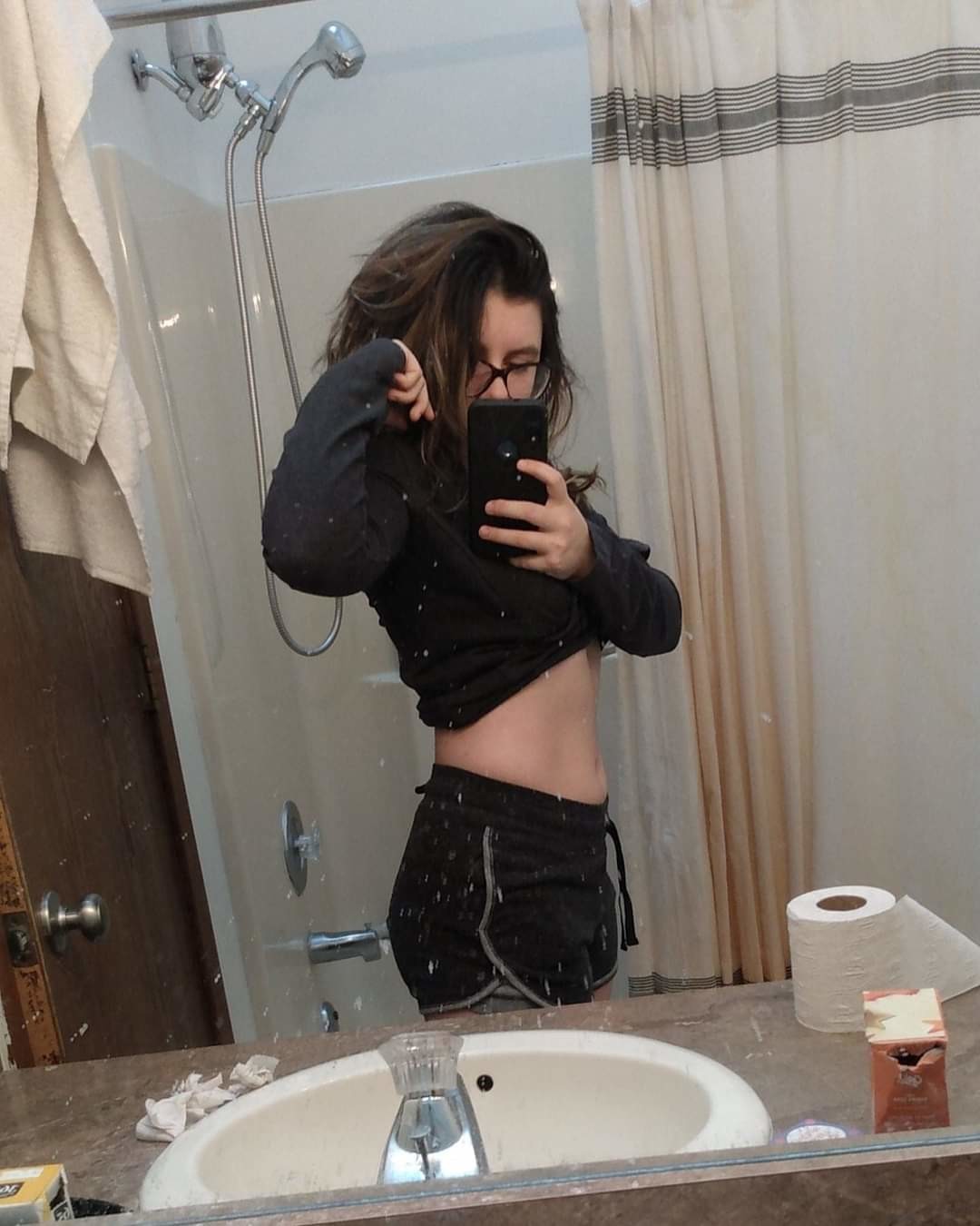 Cutie in mirror