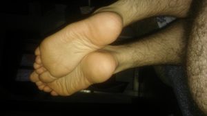sensuales pies de hombre