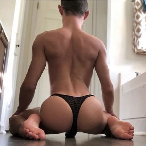 Gorgeous black lace thong