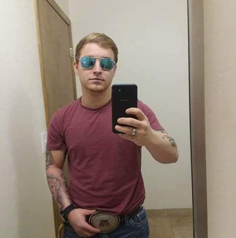 25,single,big cock