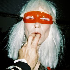 If fingers could CUMMM . . . so wet, warm and inviting. MSC looks like she's enjoying herself as well.