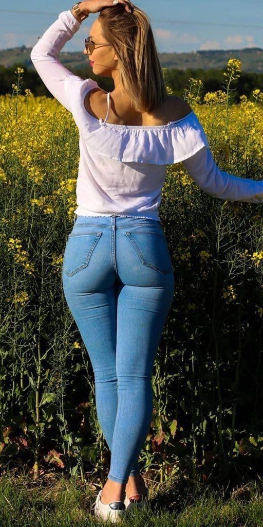 458854