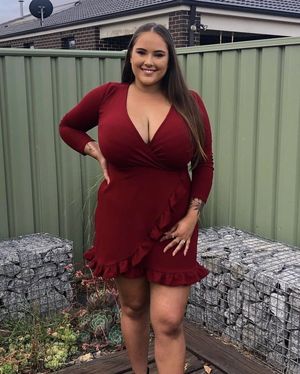 Big Tits In A Tight Dress
