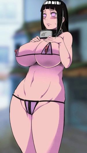 Hinata estrenando microbikini