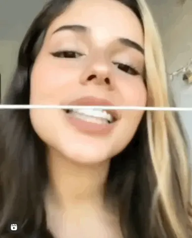 Her tonguetrick is amazing and sexy, but that little smirk at the end is killing!!