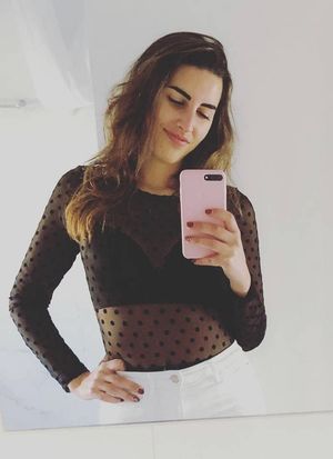 She wants to be a model