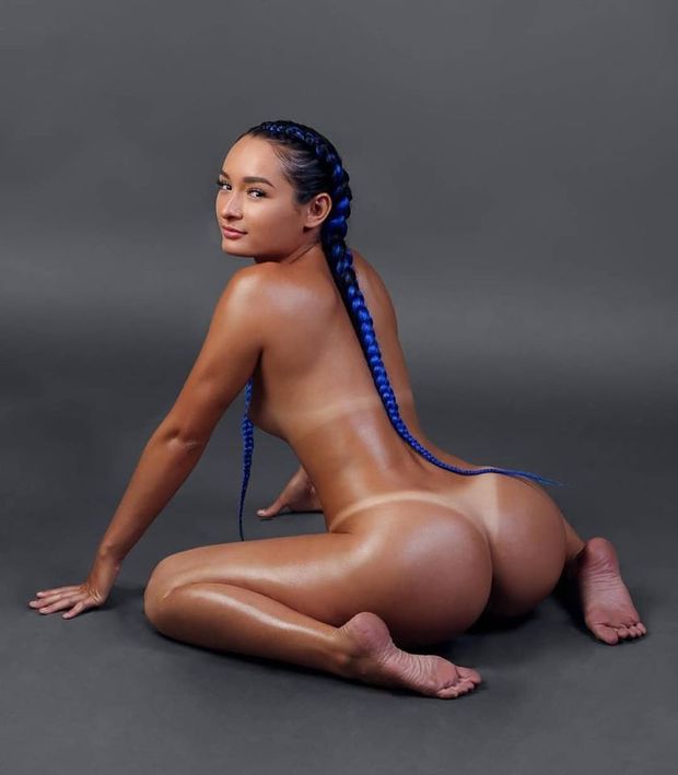 love them tanlines