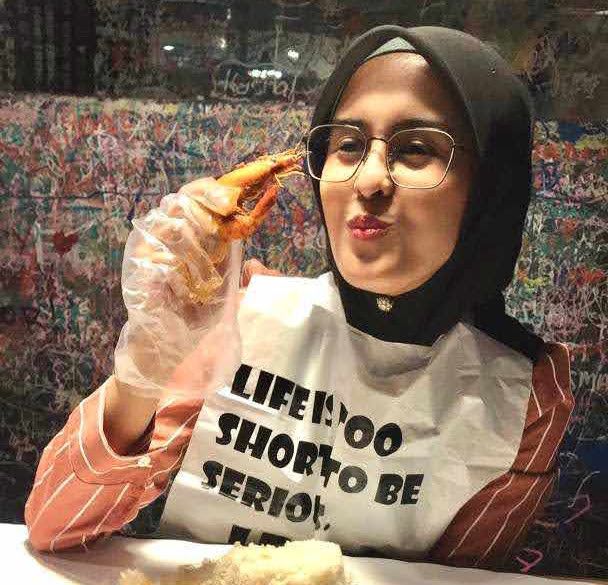 Hijab teen