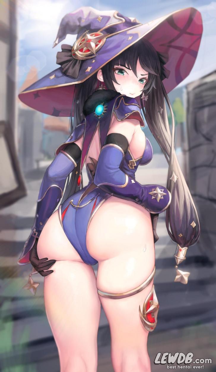 mona's ass is amazing