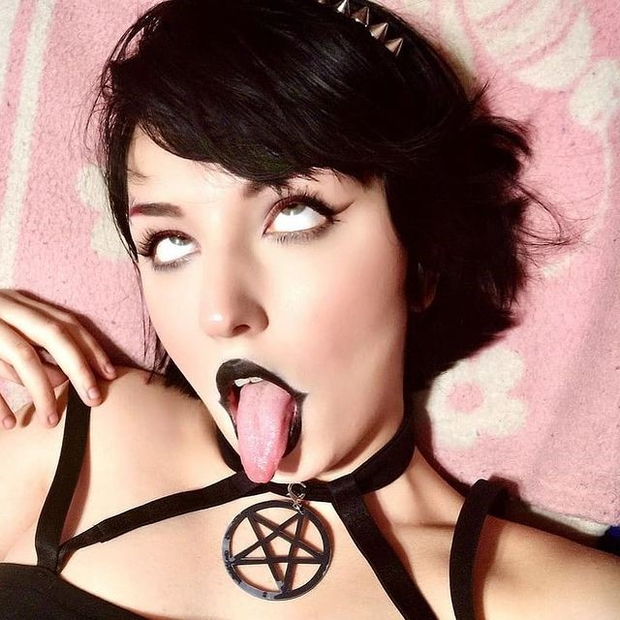 Ahegao Pics