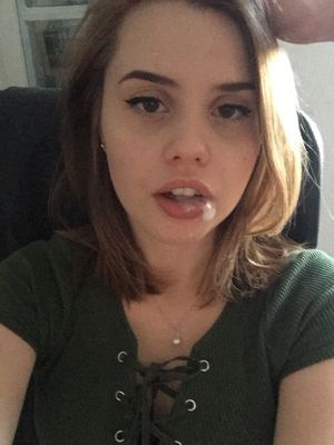 Cum on her lips