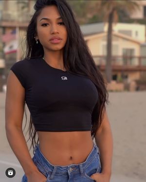 Gorgeous woman nonnude