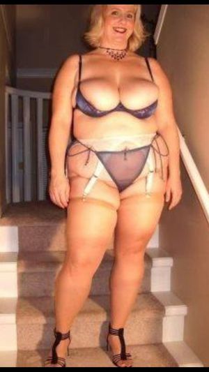 Big tit mature bbw