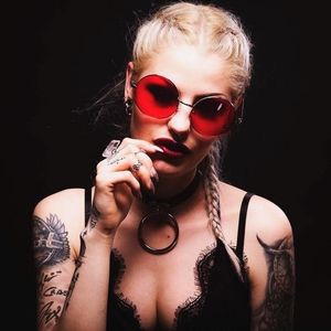 [ L00Kin AtCha #Thin－braiDs BaBe ]