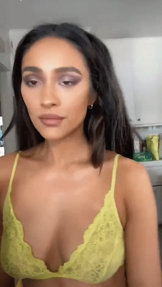 Shay Mitchell