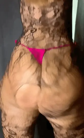 ASS QUAKE!!