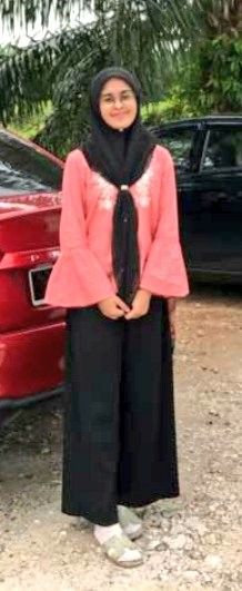 Hijab teen