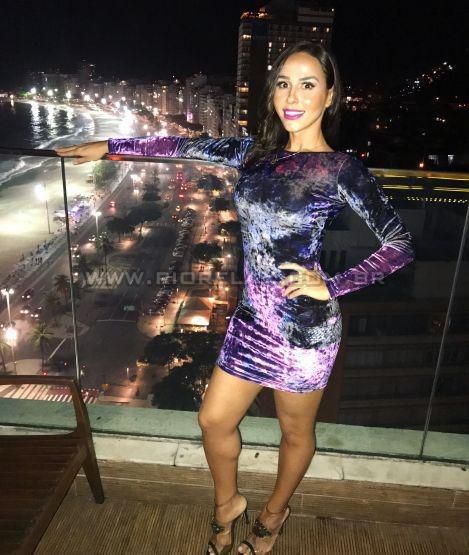 Paulinha D'Bouar - very fashion