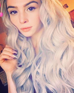 Wesley Wessyboo - very glamorous