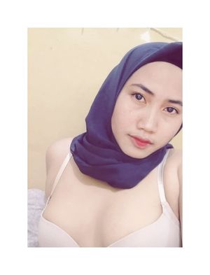 Hijab Ana andriyani