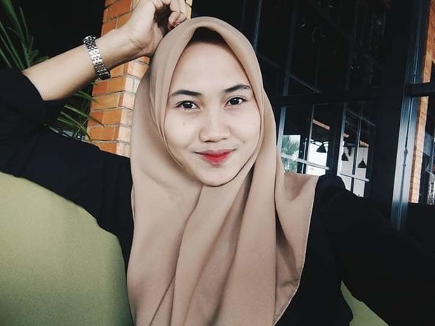 Hijab Ana andriyani