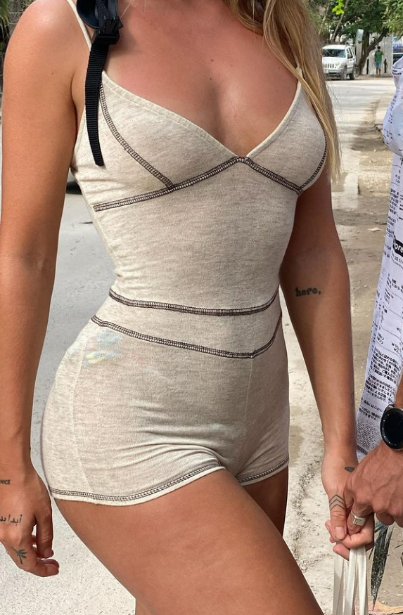 athletic wife NN