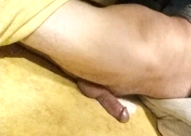 I love to tighten my ass when I shoot sperm.