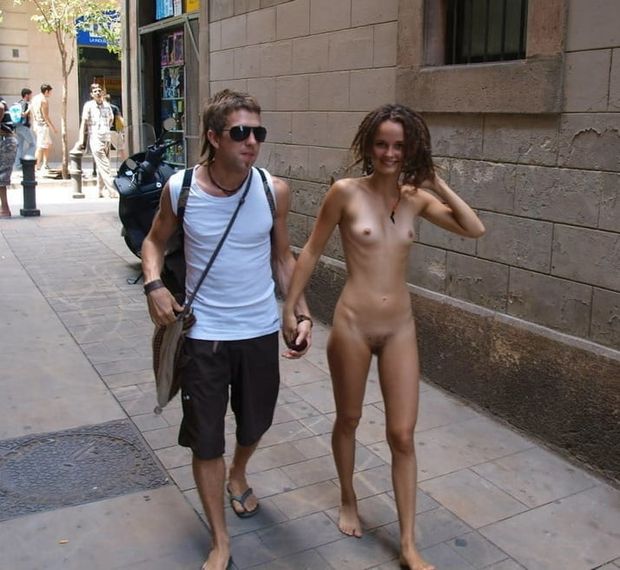His naked girlfriend