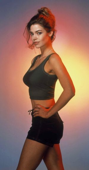 Denise Richards