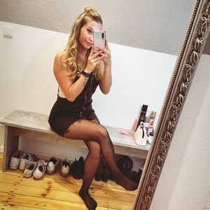 @mrsminimi people told me they like my sexy feet and legs to suck on them