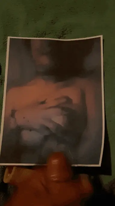 Tribute cum for Shoyi after toy fucking her