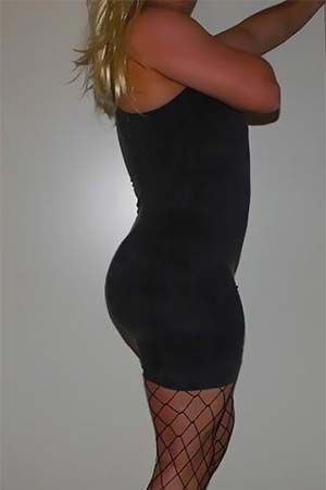 Mature transsexual woman in Lafayette NC wants a secret lover for hookups