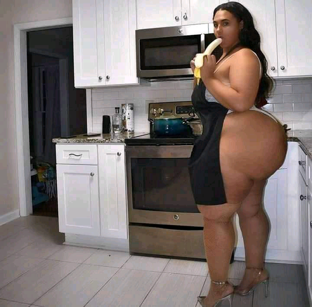 Sexy thick latina