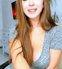 Webcam busty beauty orgasm