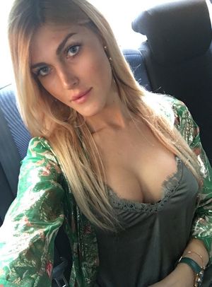 Bella Montiel - Gorgeous ts