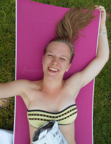 Cute yellow bikini