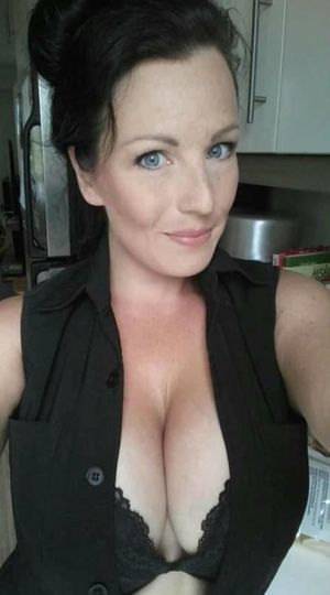 Milf cleavage
