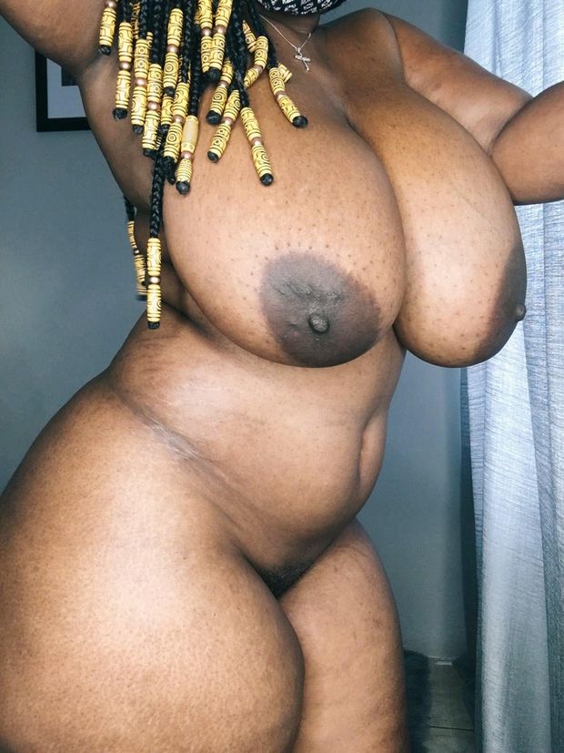 Milkshake Samme looking like an African goddess