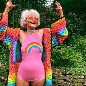 The cute GRANNY, Baddie Winkle. ❤️