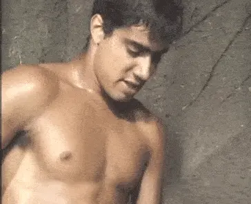 Teenage b0y kidnapped a housewife and use her as his sex slave