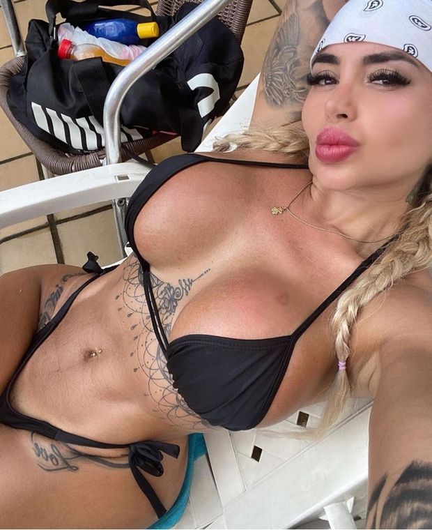 Sensational Liss