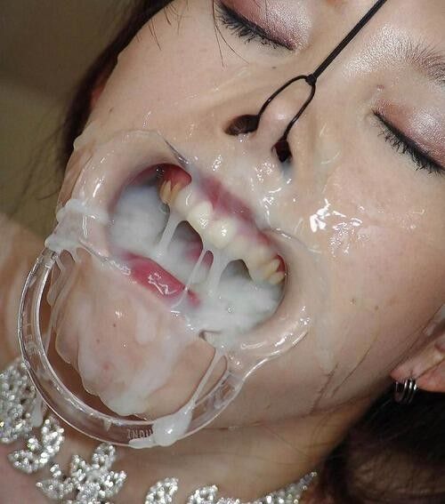 cum on her face