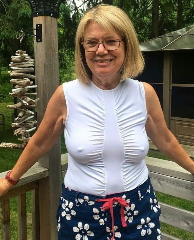 Nice Granny Lady. ❤️